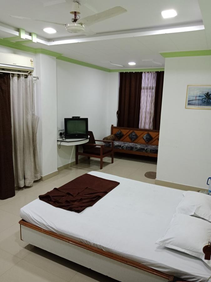 Hotel Sahara Palace Bhuj Zewnętrze zdjęcie